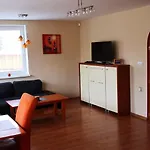 Riviera So Sukromnou Virivkou A Dva Samostatne - Liptov Apartman Bešeňová