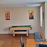 Riviera So Sukromnou Virivkou A Dva Samostatne - Liptov Apartman Bešeňová