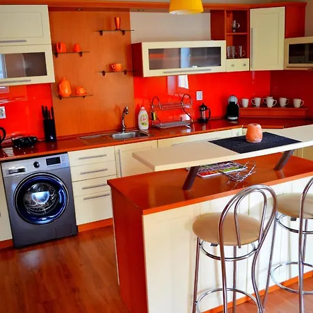 Apartment Vila Riviera So Sukromnou Virivkou A Dva Samostatne Apartmany - Besenova Liptov
