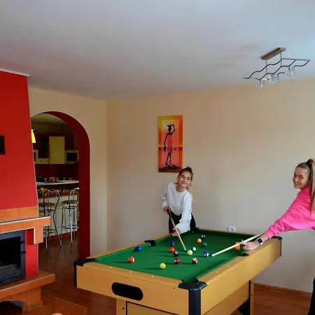 VILA RIVIÉRA so súkromnou vírivkou a dva samostatné apartmány - Bešeňová Liptov Apartmán