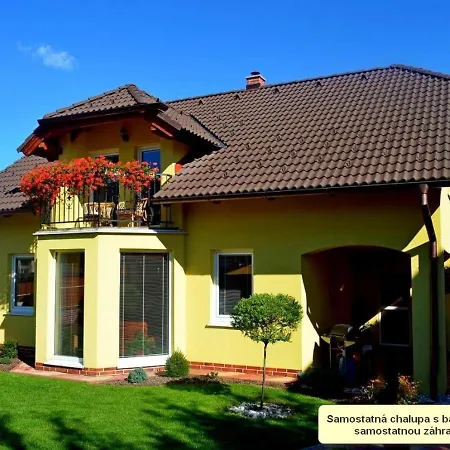 VILA RIVIÉRA so súkromnou vírivkou a dva samostatné apartmány - Bešeňová Liptov Besenova