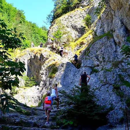 Riviera So Sukromnou Virivkou A Dva Samostatne - Liptov